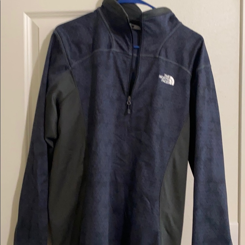 North Face 1/4 Zip Sweater - Picture 2 of 2